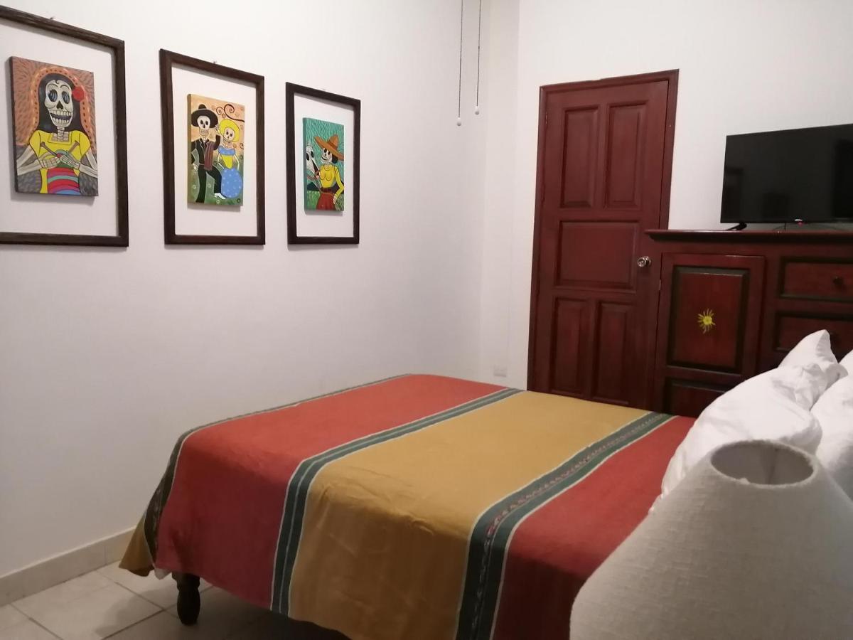 Hotel Alborada Allende Сан-Міґель-де-Альєнде Екстер'єр фото